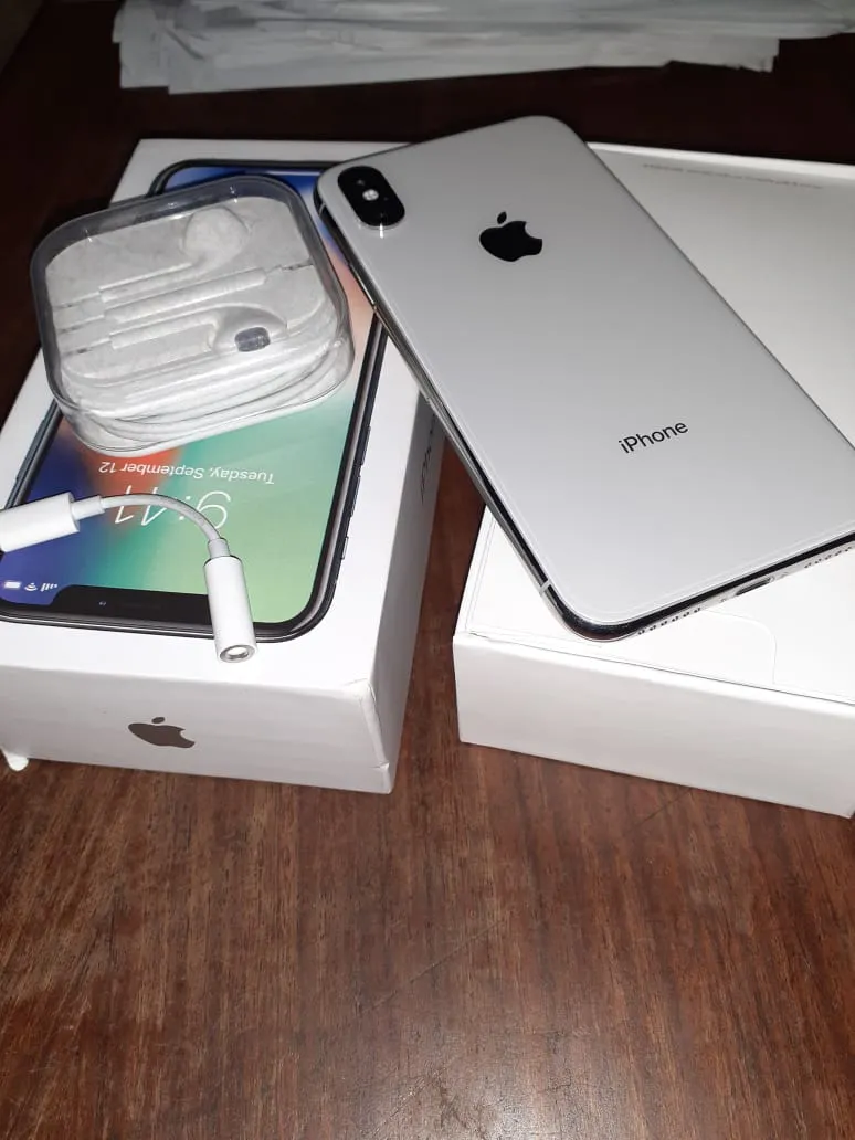 IPhone X 256GB - photo 2