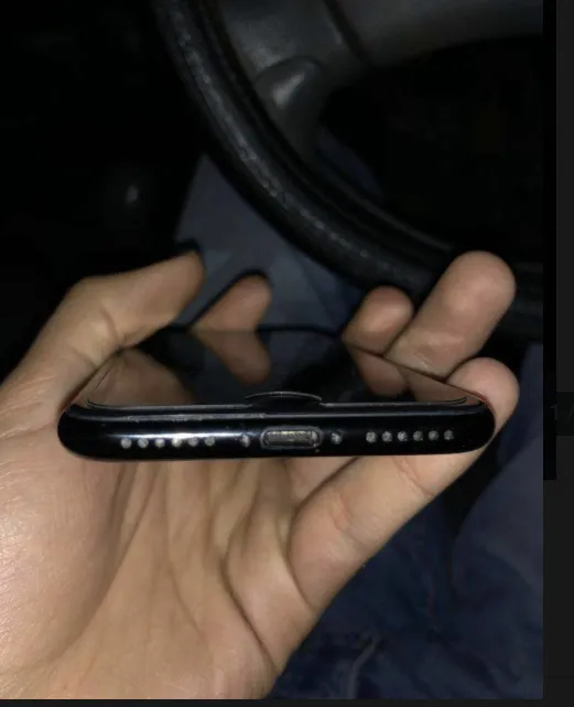 Iphone 7 Jet Black 128 GB PTA Approved - photo 3