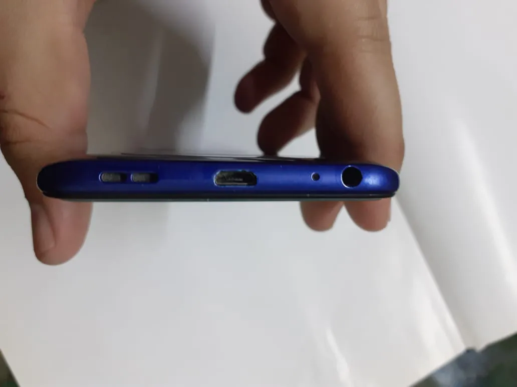 Lenovo K5 play (3/32gb) pta approved - photo 1