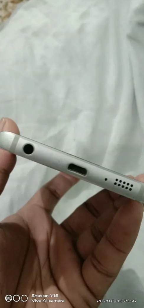 Samsung galaxy s6 edge 32GB - photo 1