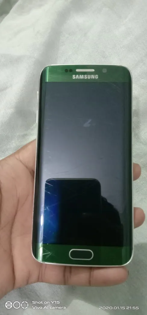 Samsung galaxy s6 edge 32GB - photo 3