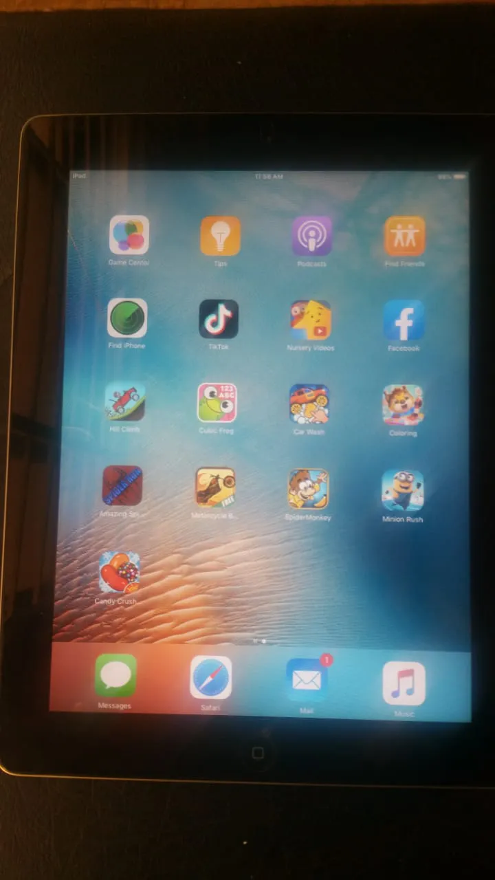 iPad 2 - photo 3
