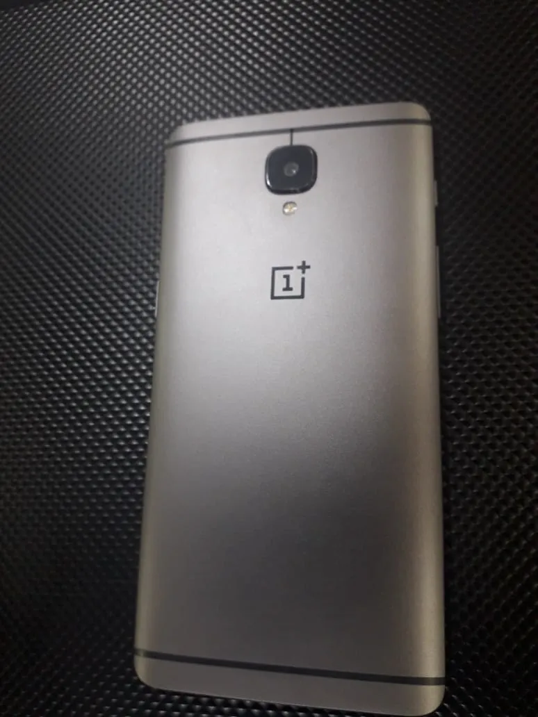 Oneplus 3T 6gb ram 128gb storage 10/10 Mint Condition Urgent Sale - photo 1