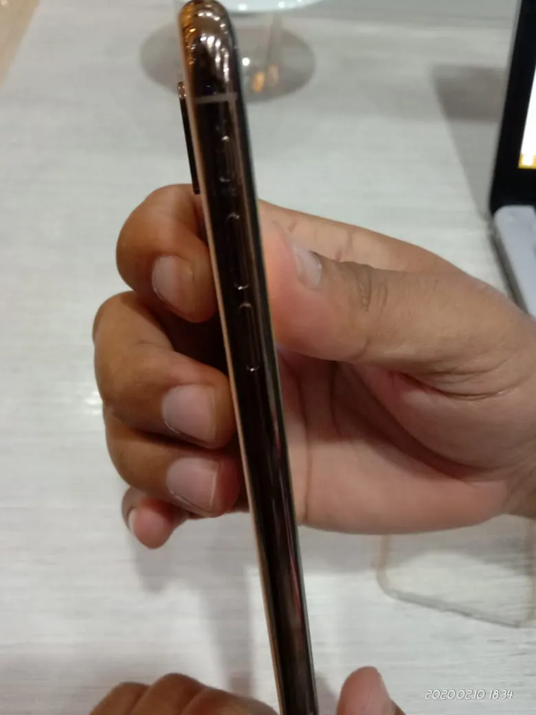 I phone xs Rose Gold PTA Aprroved, Few days used - photo 3