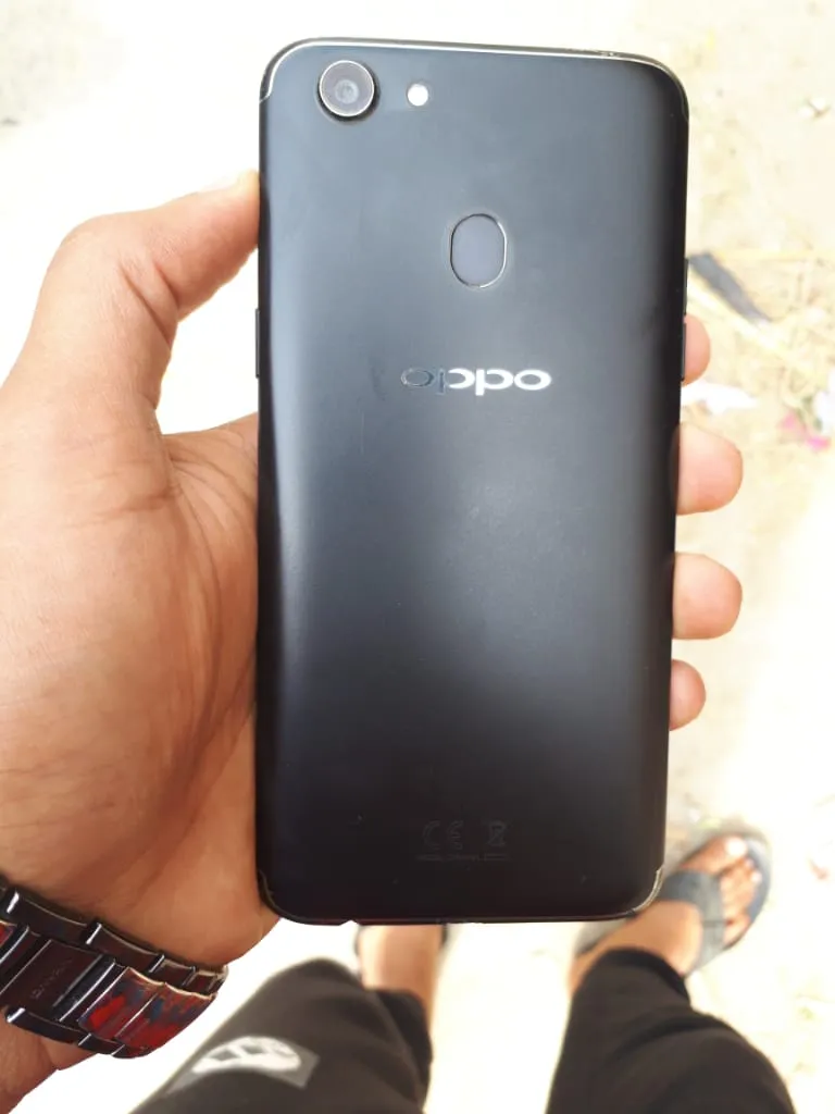 Oppo f5 4 gb ram 32 gb Ram - photo 1
