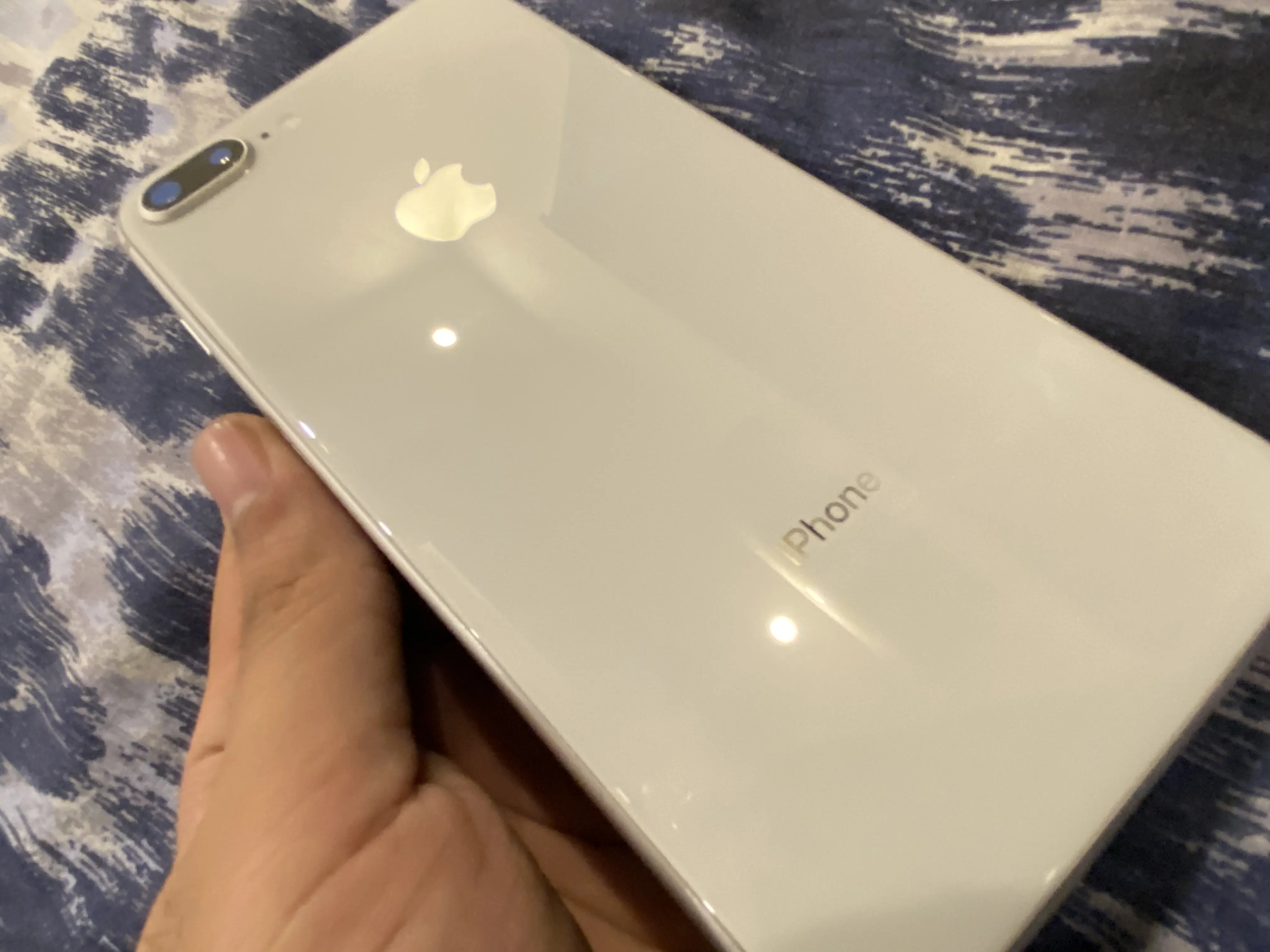 Iphone 8 Plus - photo 1