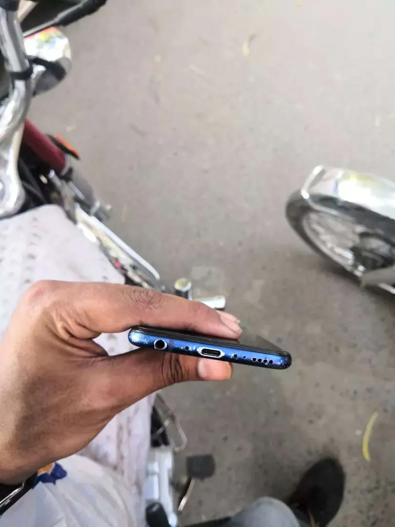 Huawei Honor Play - photo 3