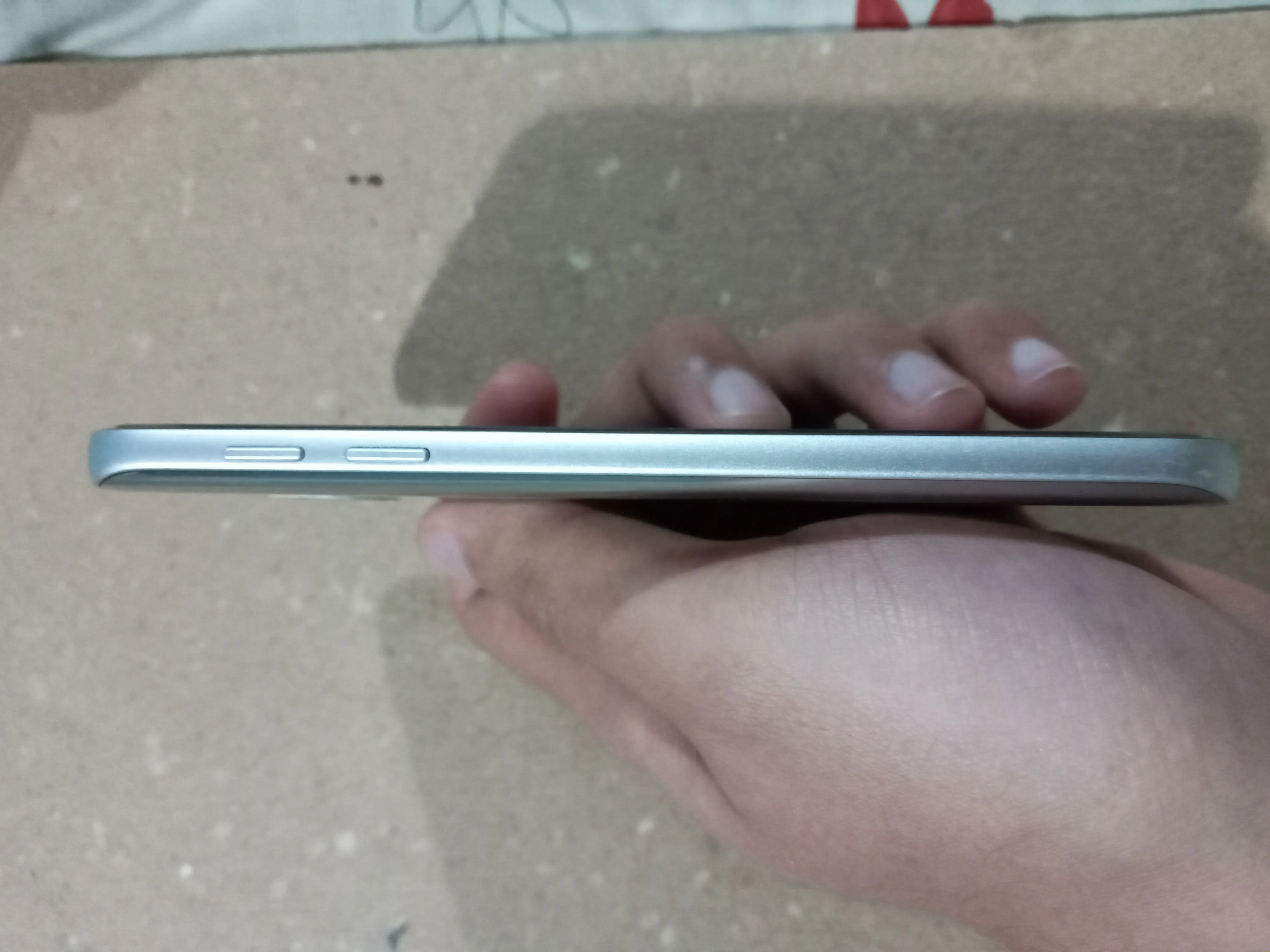 samsung galaxy S7 - photo 2