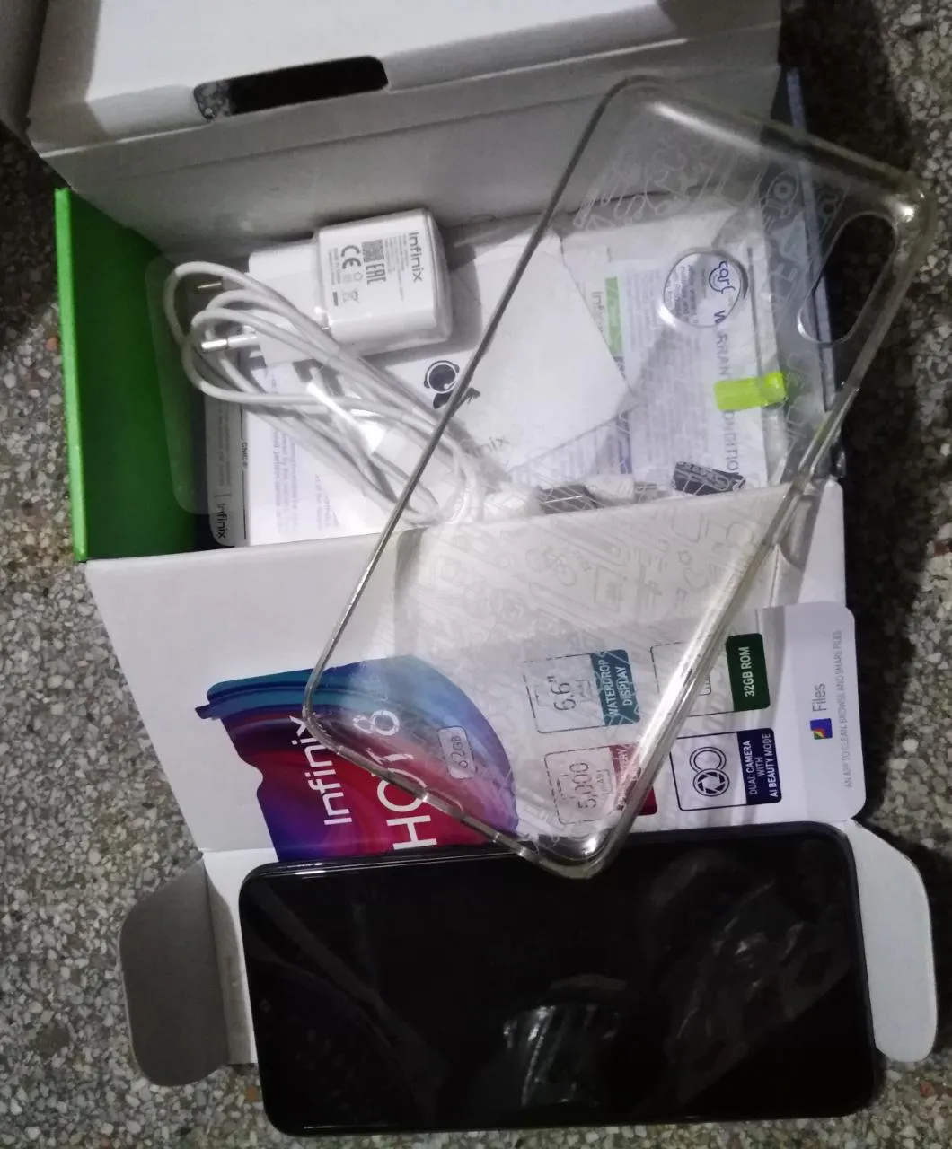 infinix hot 8 only 3 days use - photo 2