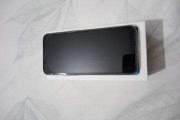 Realme 5 - Photos