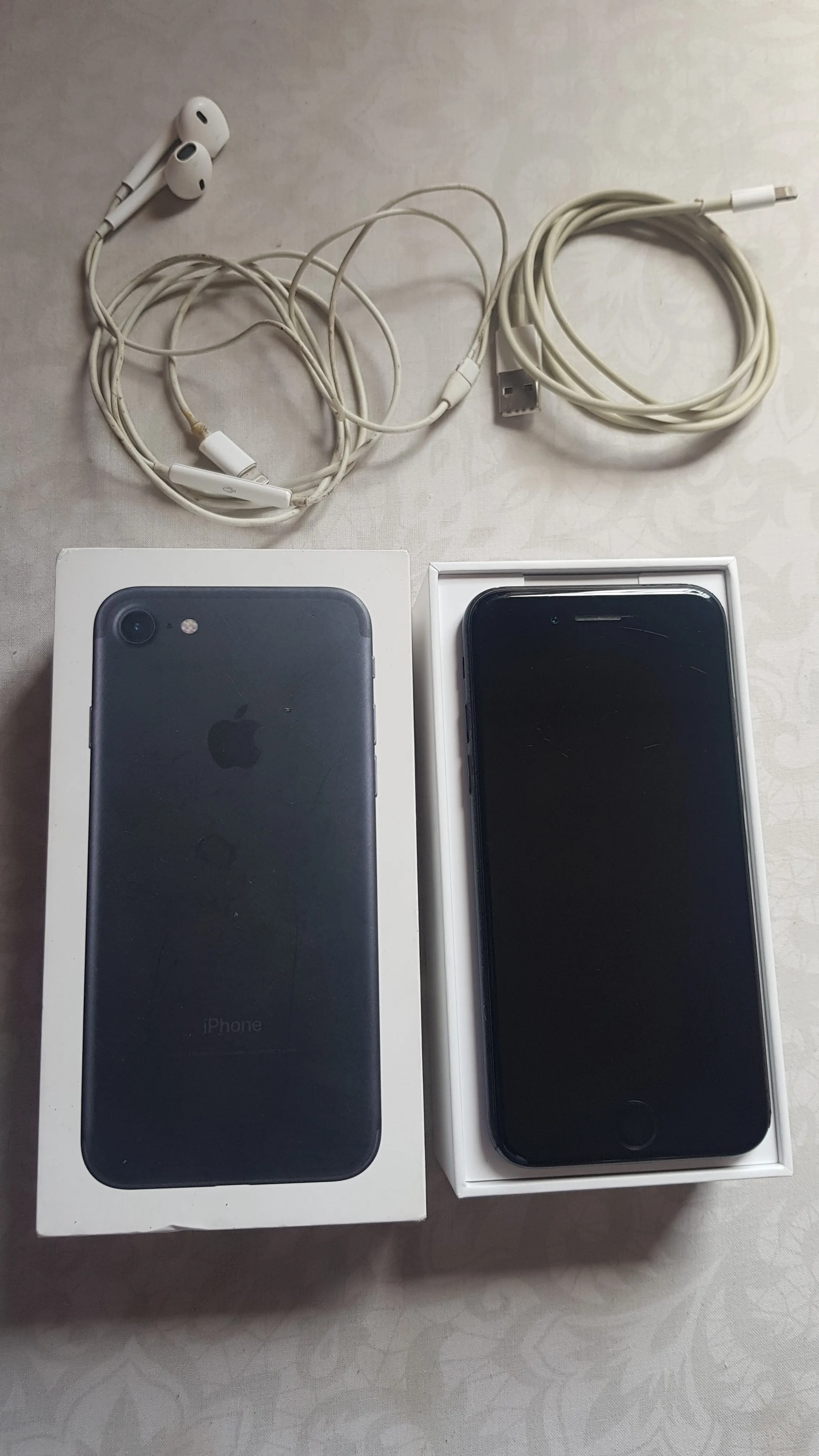 Iphone 7 128 GB (PTA Approved) - photo 1