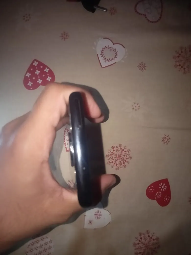 Motrola G6 - photo 2