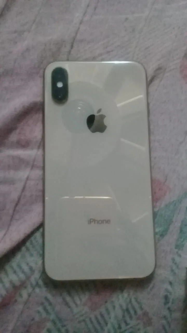 iPhone XS 64gb gold for sale at attractive price - photo 1