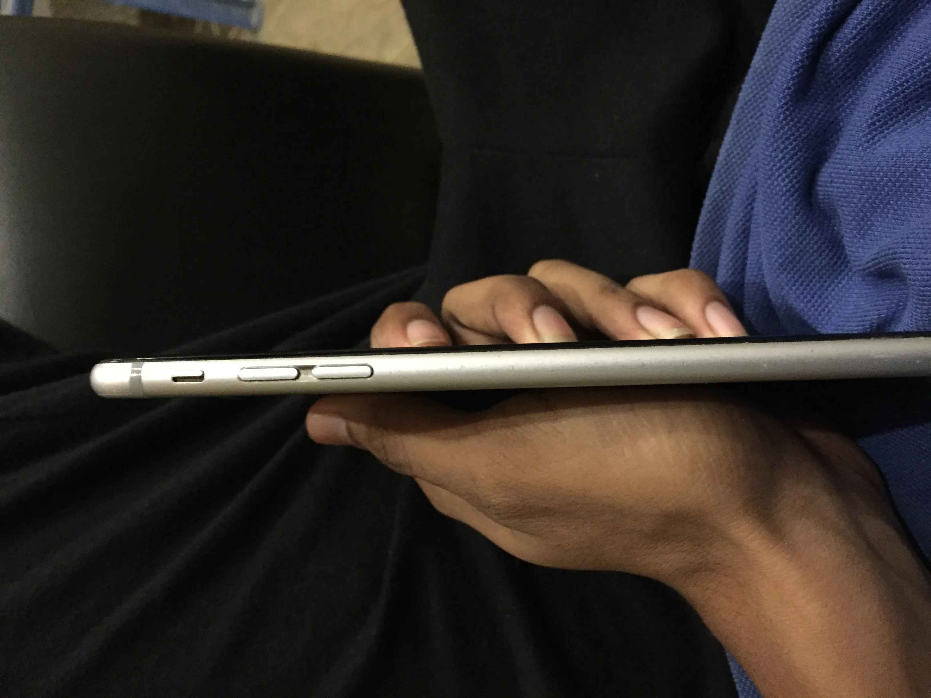 iPhone 6s plus - photo 1