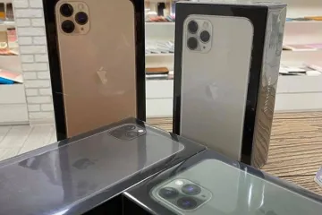 Apple iphone 11 pro 512gb brand new factory unlocked with bill - Photos
