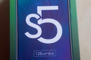 Infinix S-5 128gb/6gb slightly used box oppened on 16 march - Photos
