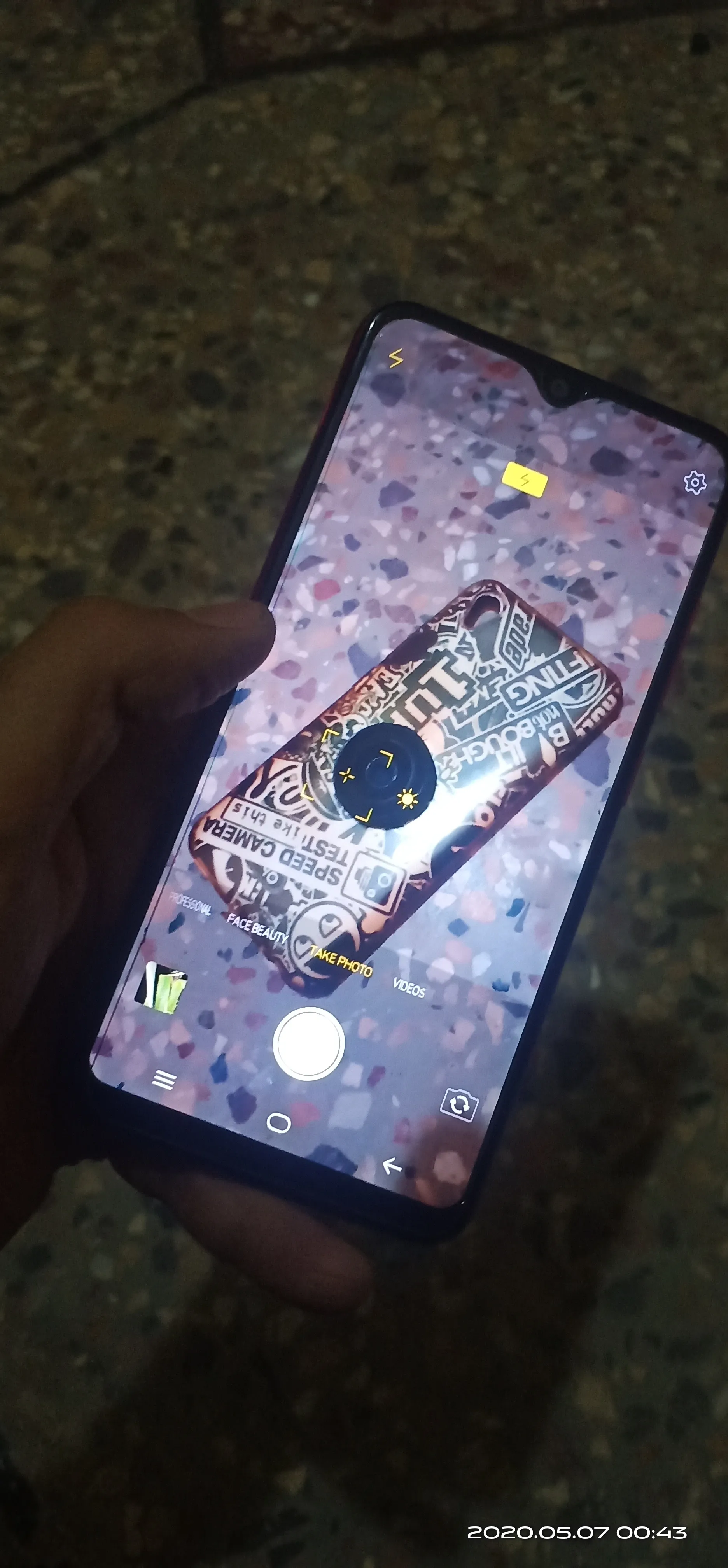 Vivo y91c dual sim 4g sunset red mint condition (read ad first plz) - photo 2