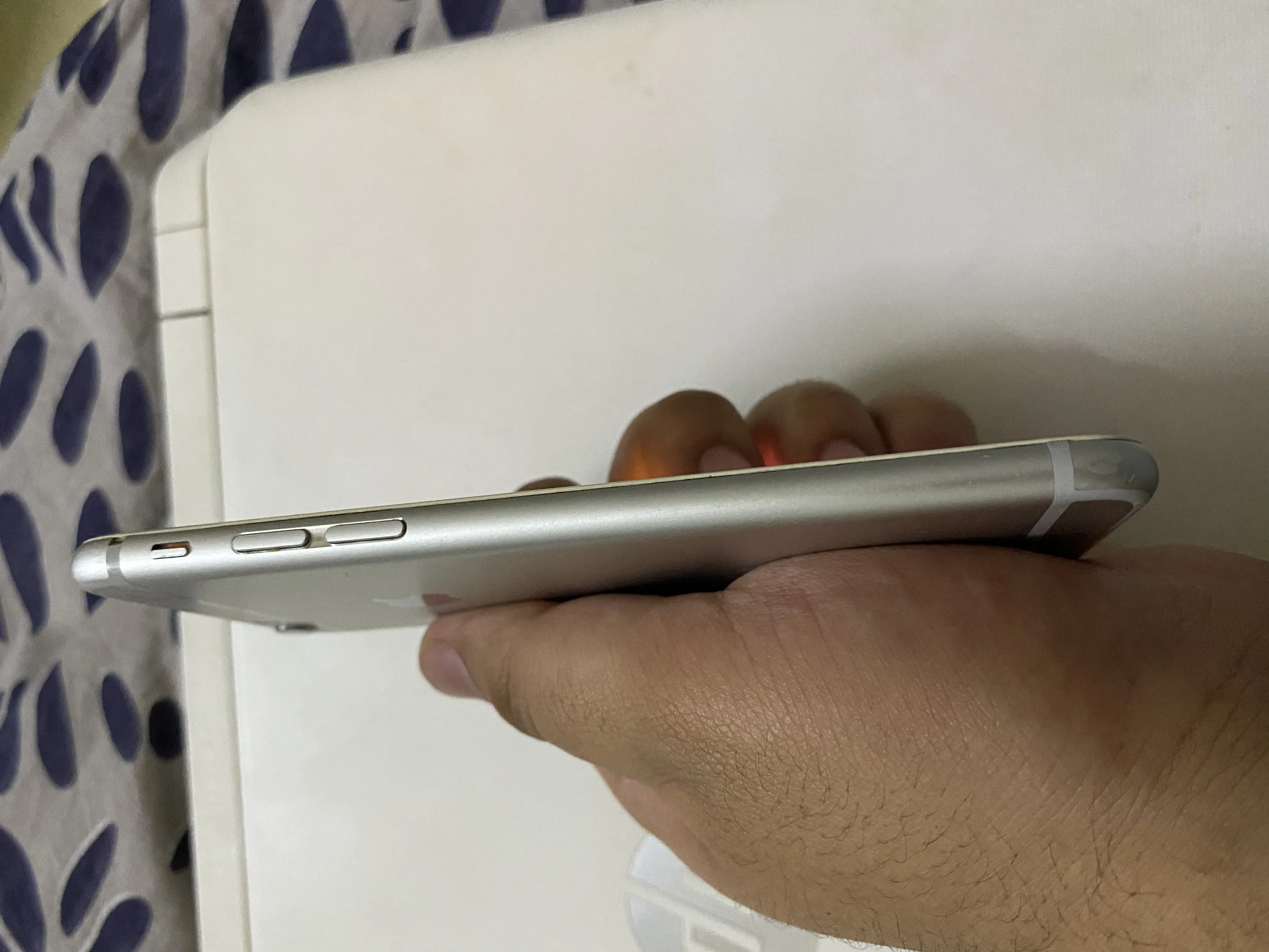 iPhone 6s 64GB 10/10 - photo 2