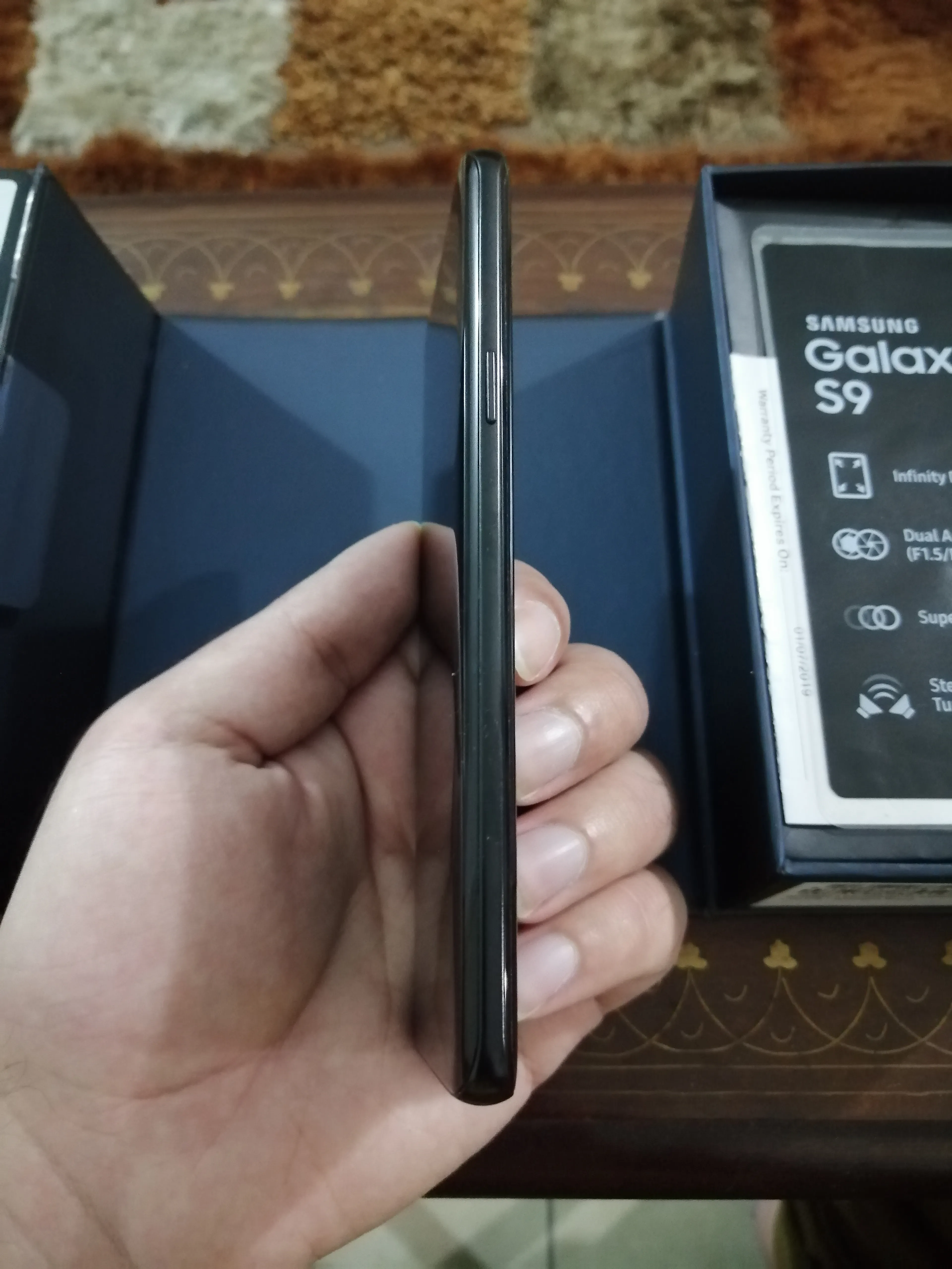 Samsung galaxy S9 - photo 2