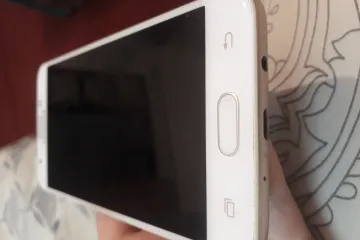 Samsung Galaxy on5 - Photos