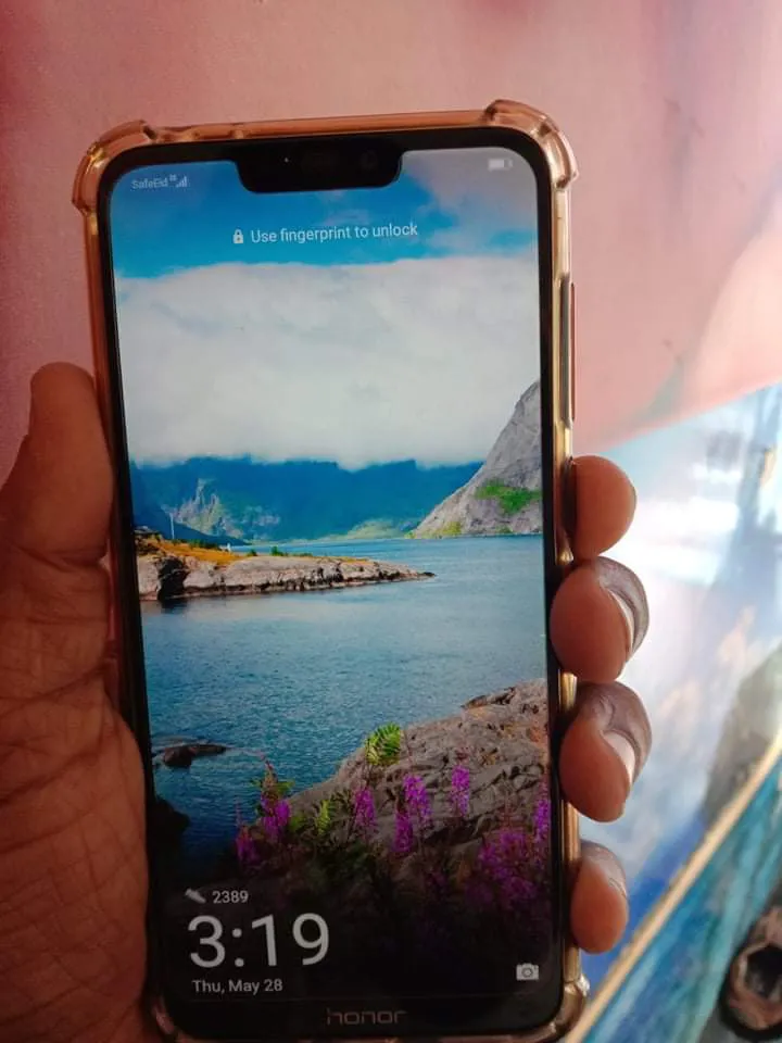 Honor 8c mobile for sale - photo 1