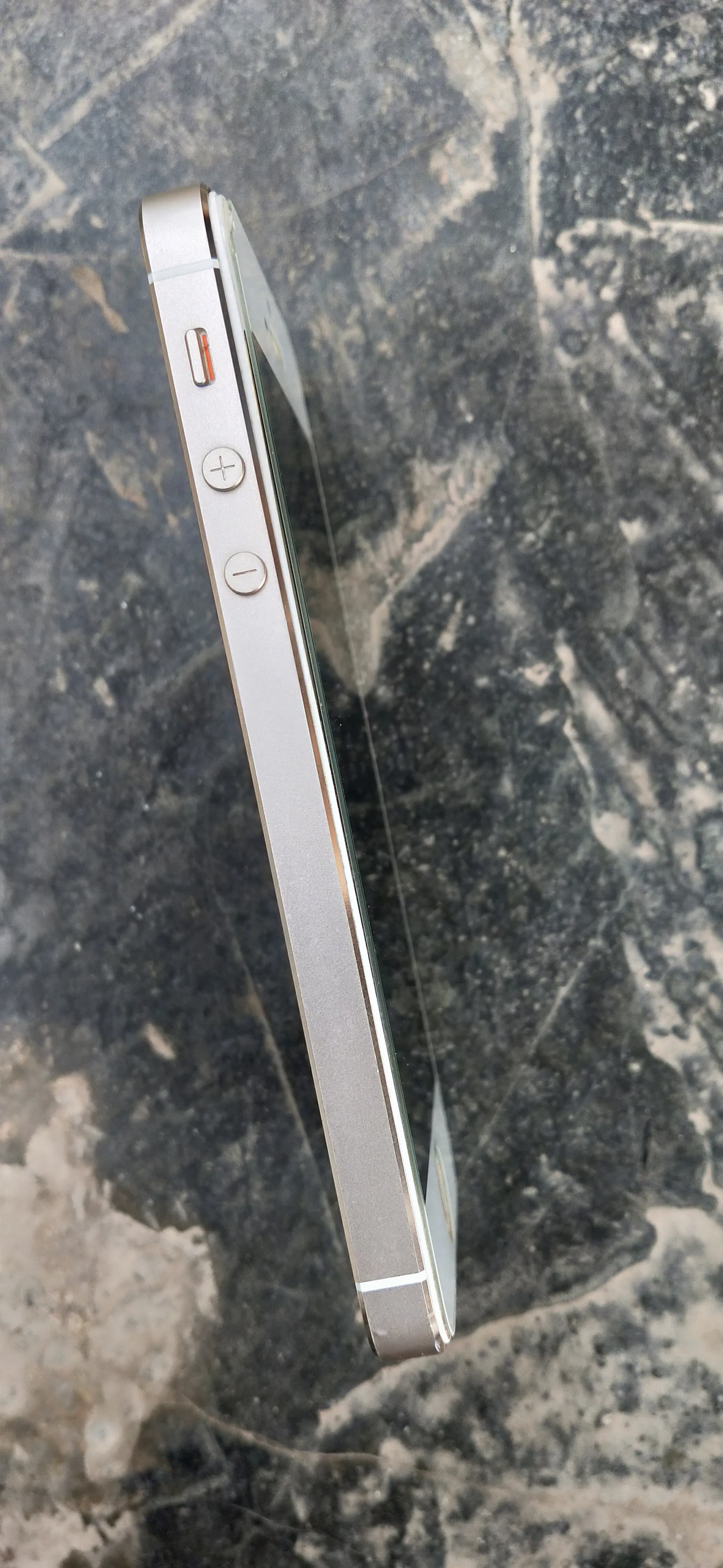 iiphone 5s 16GB jv - photo 3