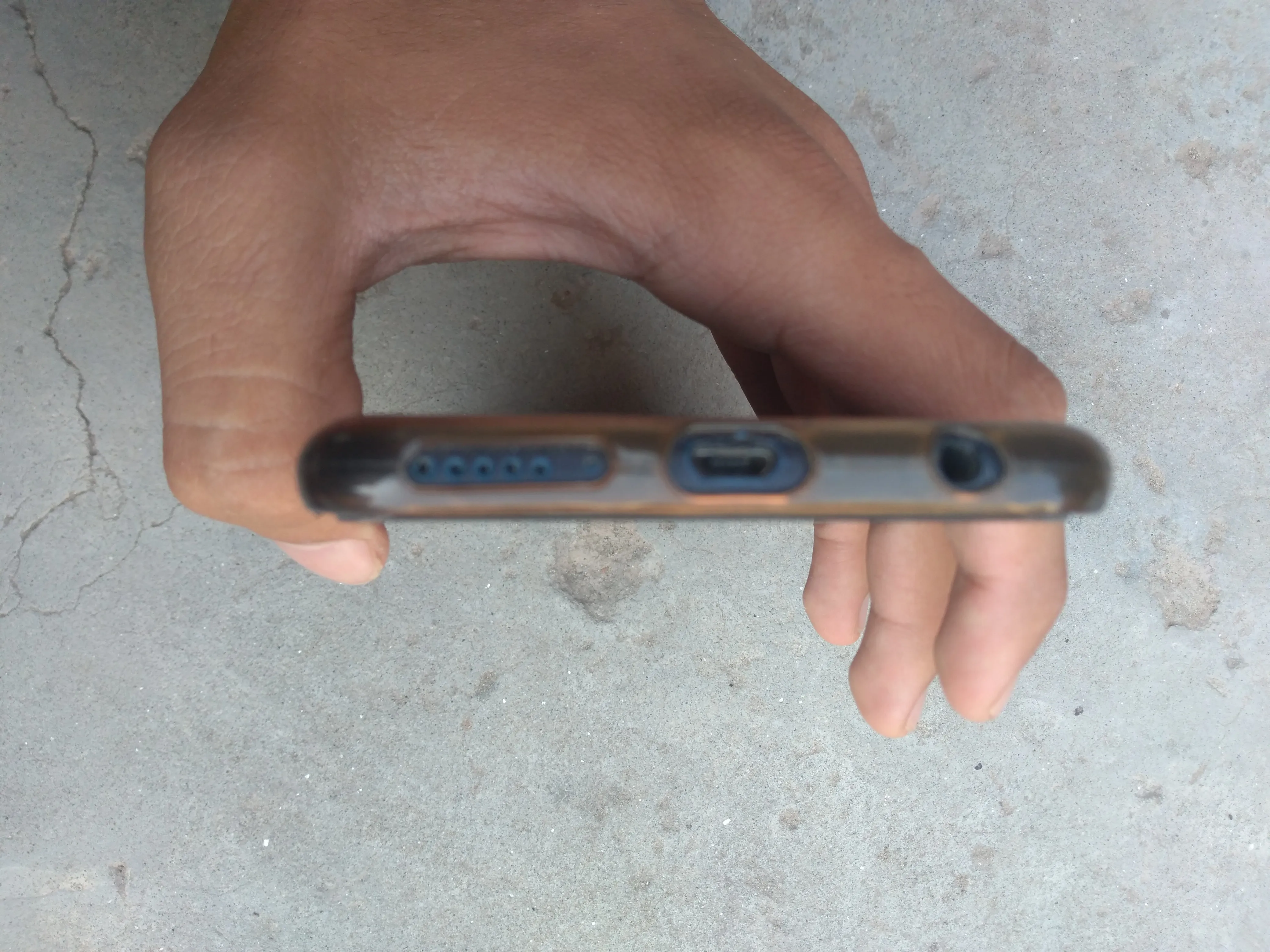 Huawei honor 7c (4gb ram 64 gb rom) - photo 3