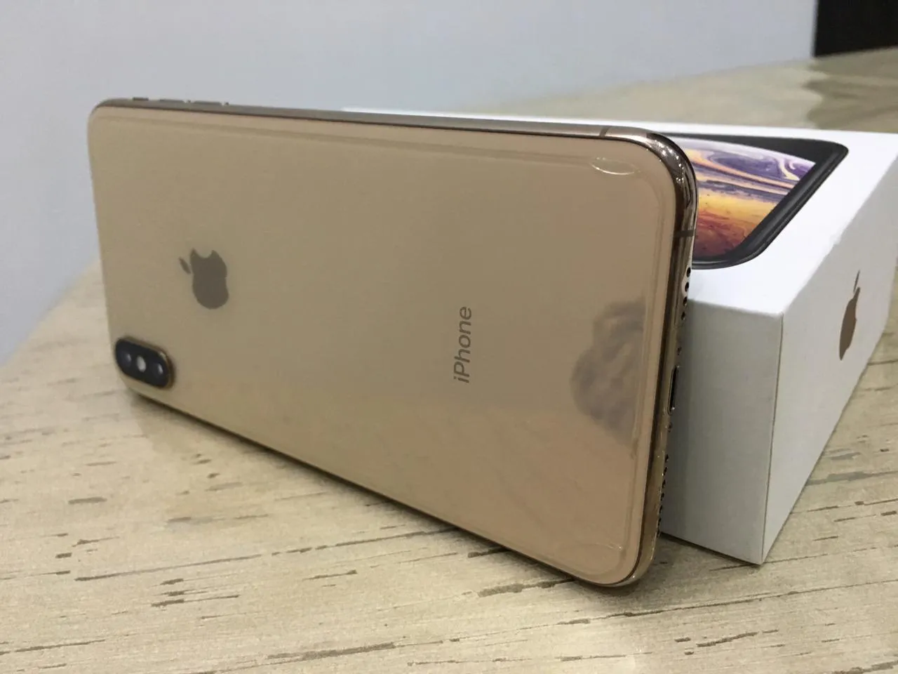 Iphone xs max 64 gb gold pta approved - photo 2