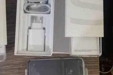 ViVo S1 Phone - Zero meeter - Photos