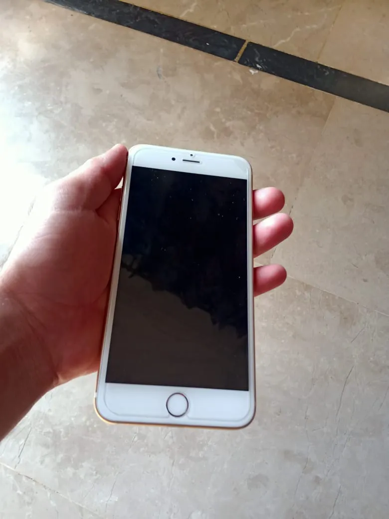Iphone 6s plus 32gb gold 10/10 PTA approve with box and all accesories - photo 1