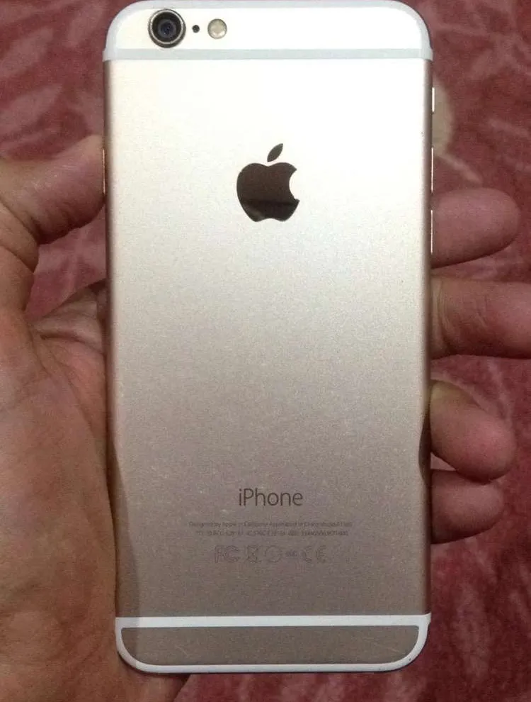 Iphone 6 - photo 1
