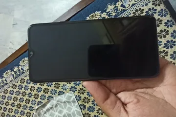 Samsung A20S 3GB/32 scratchless - Photos