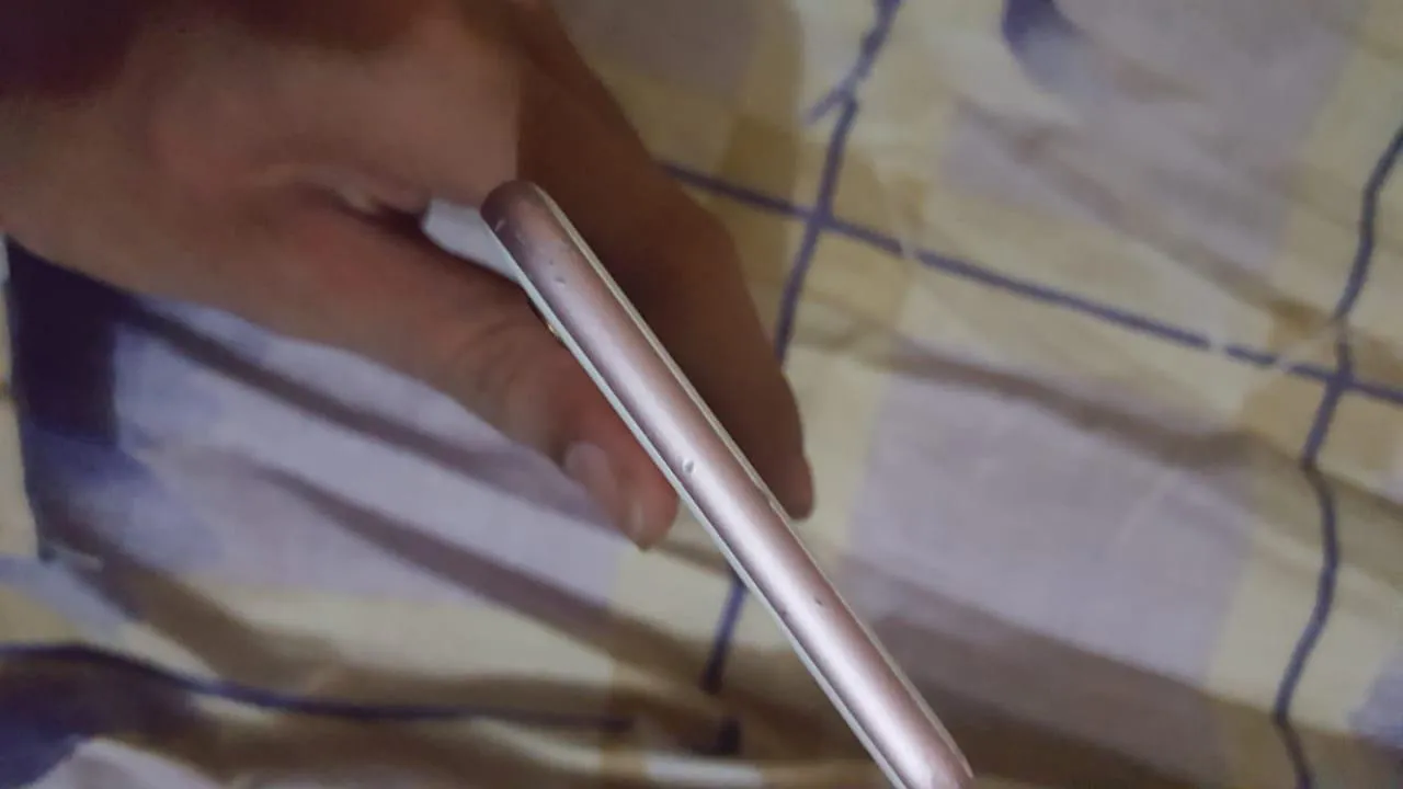 iPhone 6s plus 16gb rose gold - photo 2