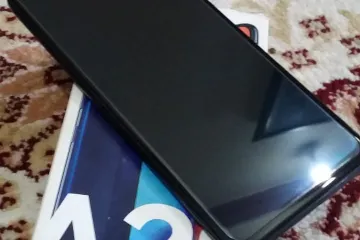 Samsung A20 3/32gb - Photos
