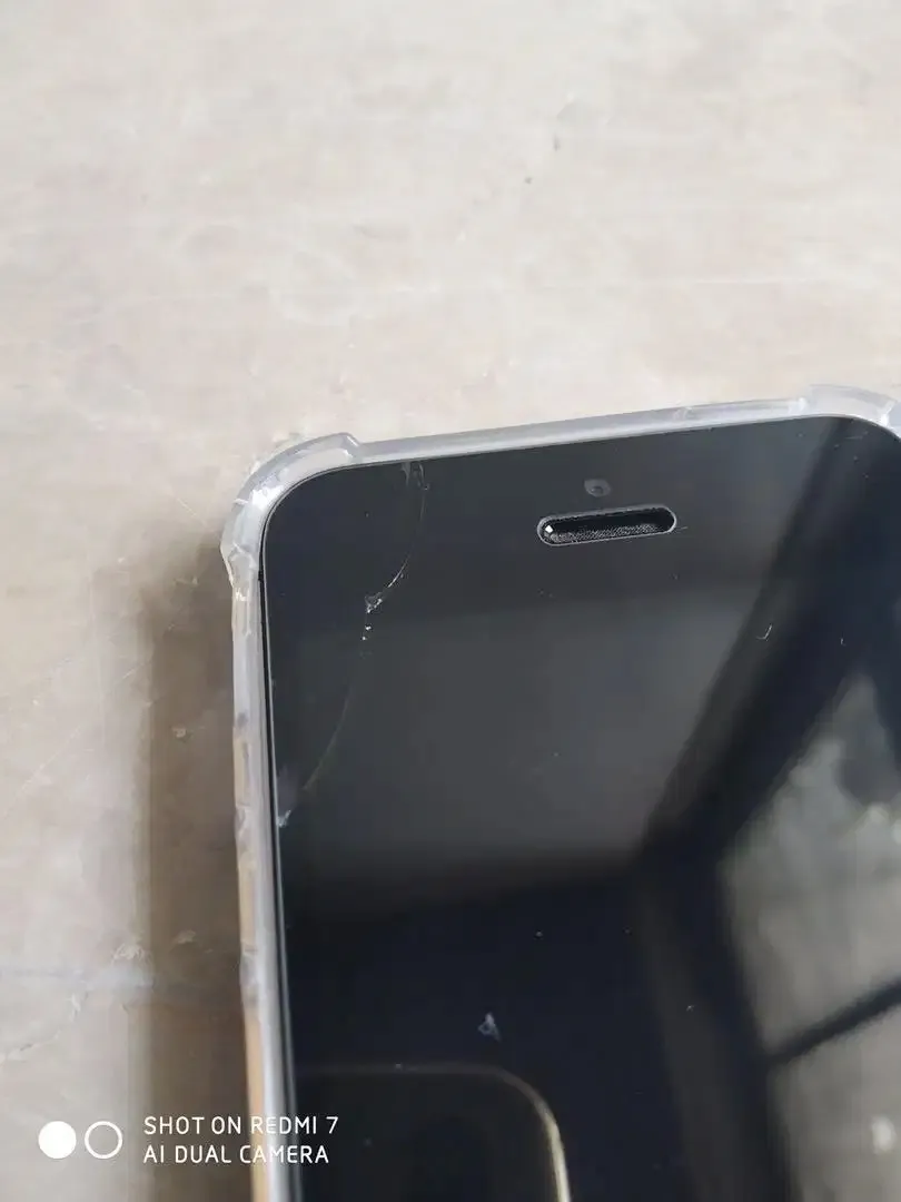 Apple Iphone Se (2 gb/64 gb) PTA Approved - photo 2