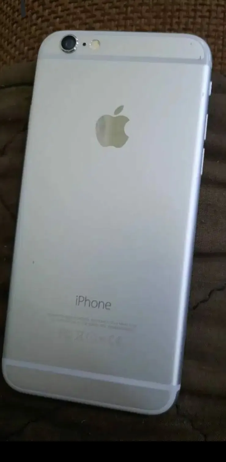 Iphone 6 - photo 1
