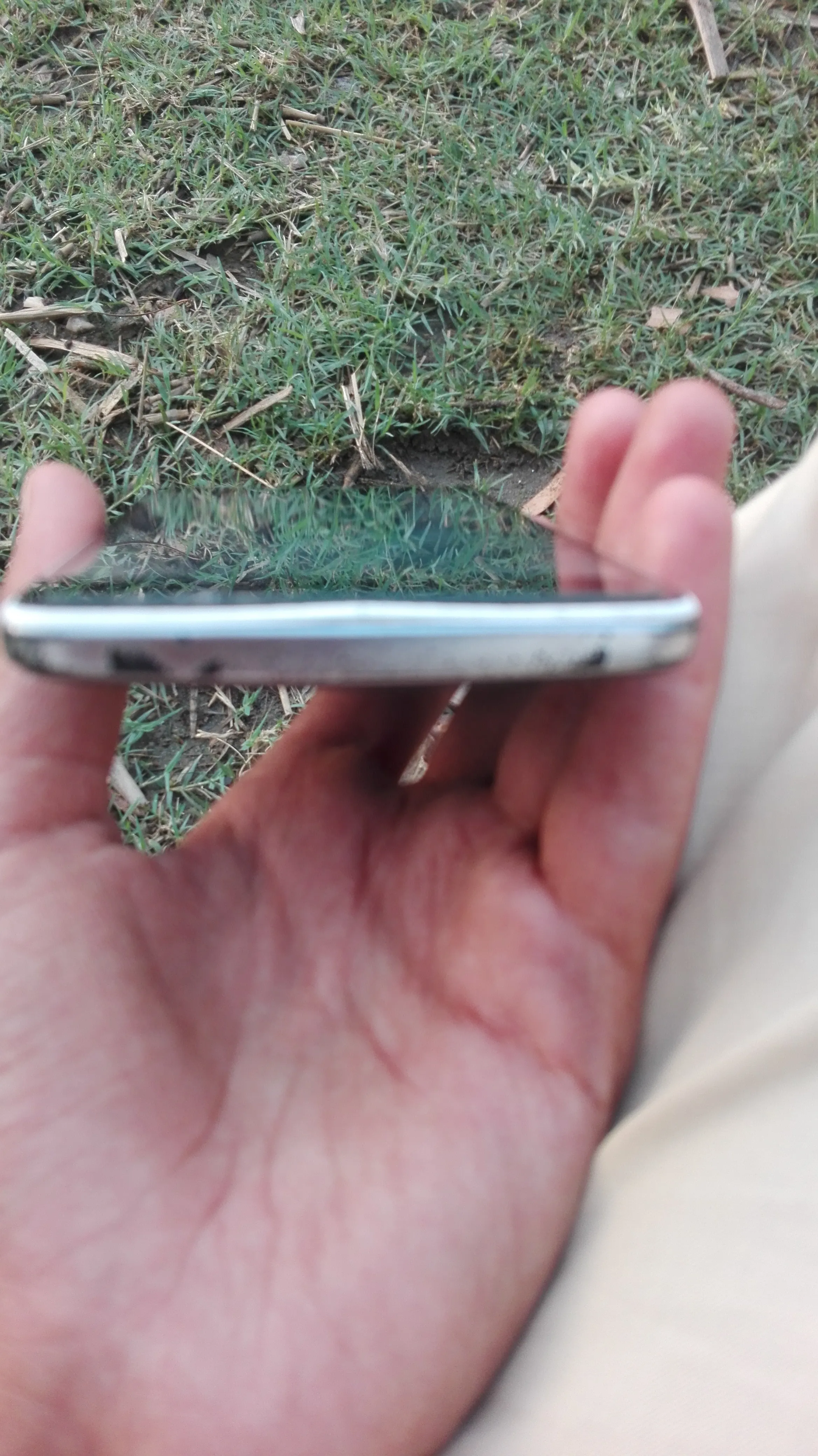 Qmobile - photo 2