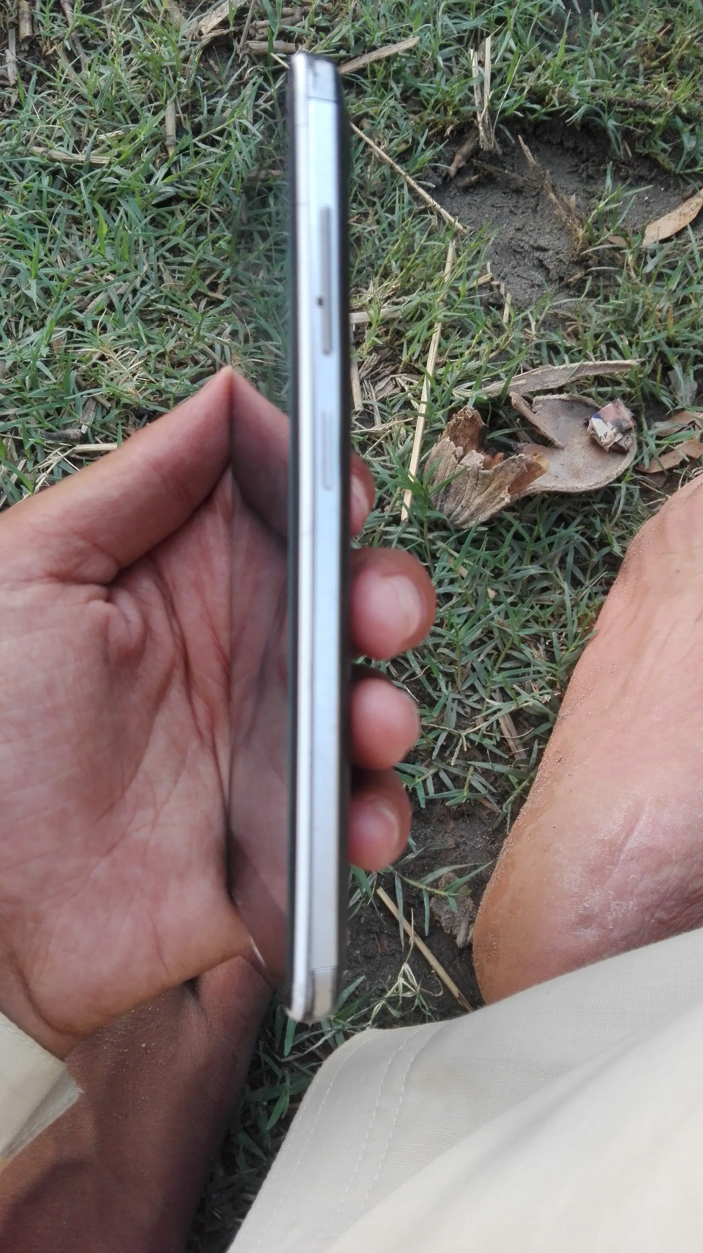 Qmobile - photo 1