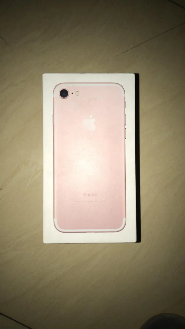 Iphone 7 32 gb - photo 2