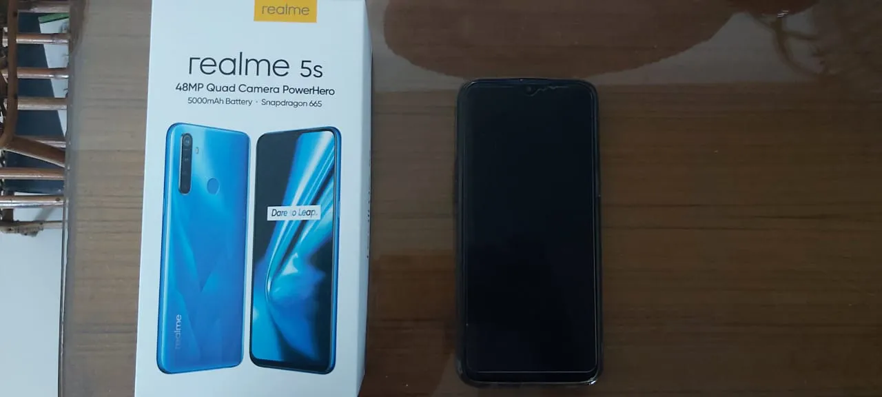 Realme 5s (4/128)Gb - photo 1