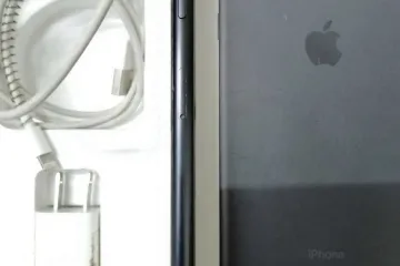 Iphone 7 plus 32 with all accessories original 10/8 condition pta approved - Photos
