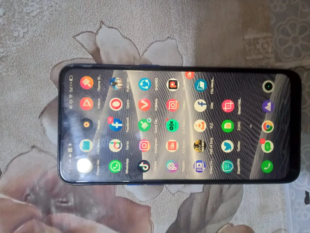 Realme 3 pro 4GB ram 64 GB Rom