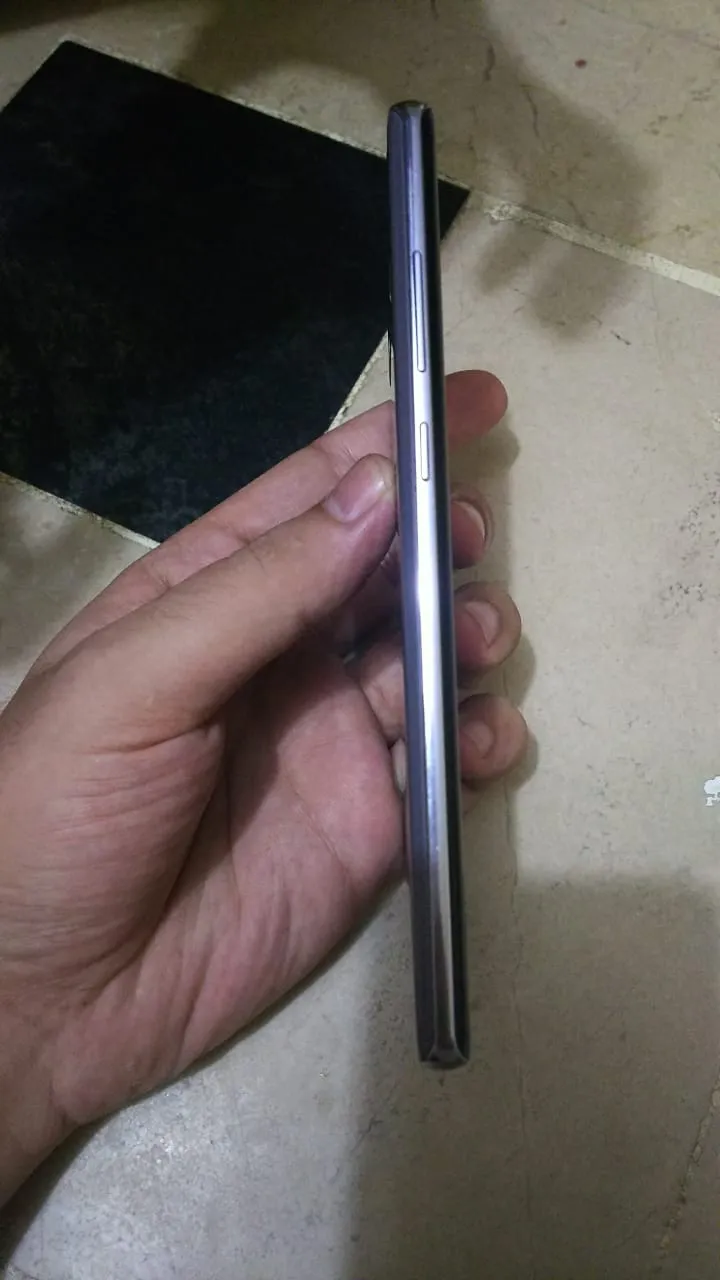 Samsung Galaxy Note 8 - photo 1
