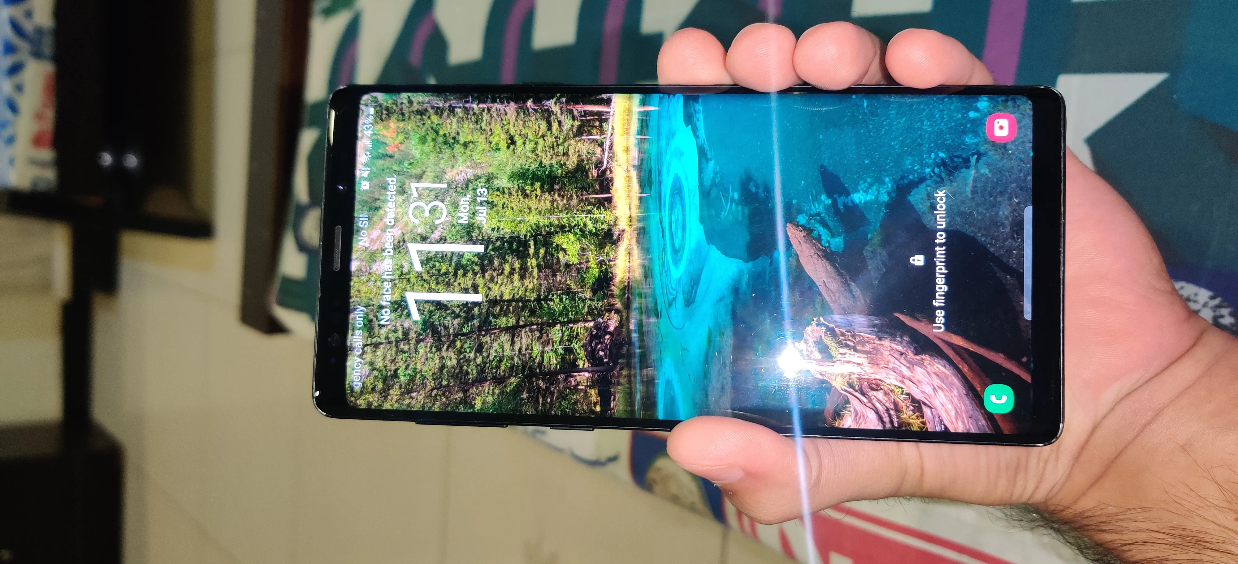 Samsung Galaxy Note 9 F model - photo 3