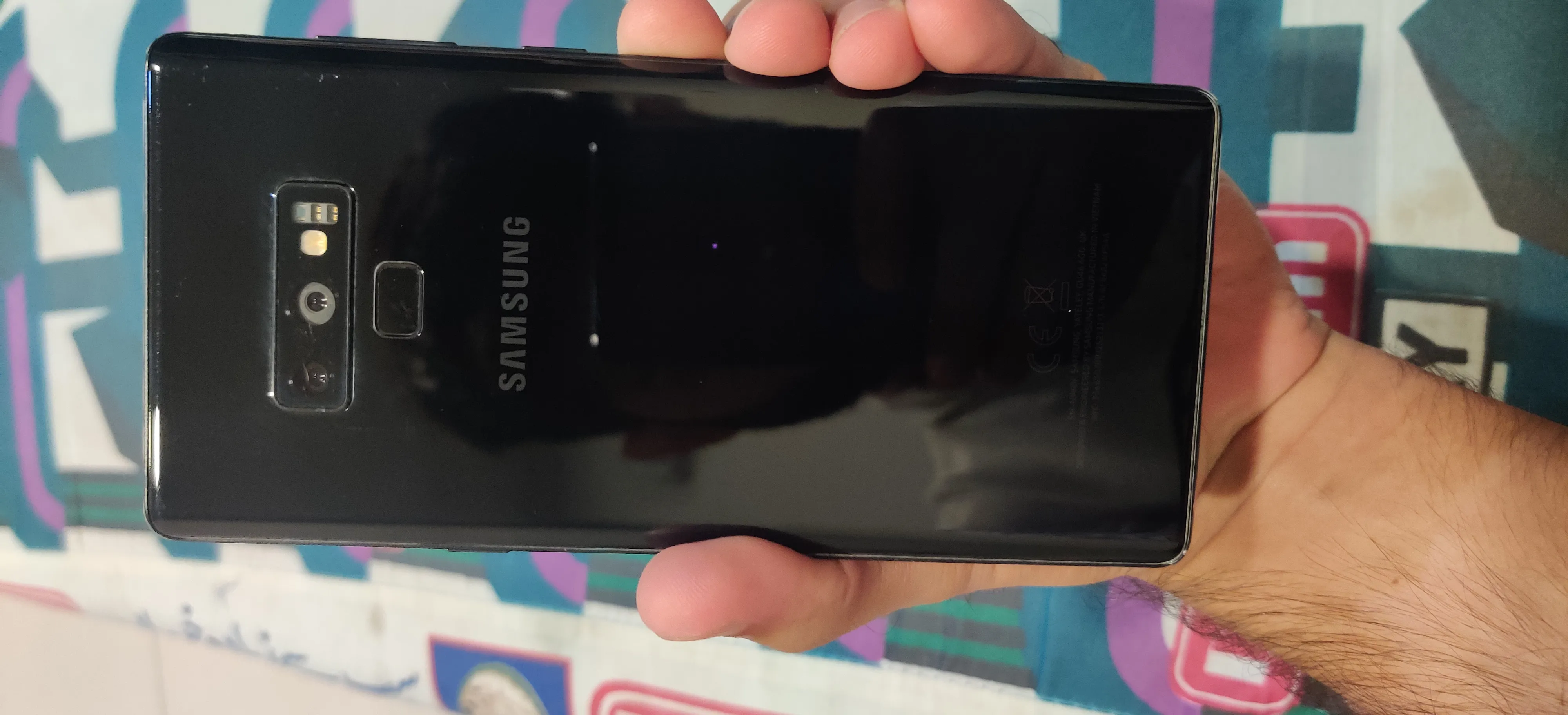 Samsung Galaxy Note 9 F model - photo 2
