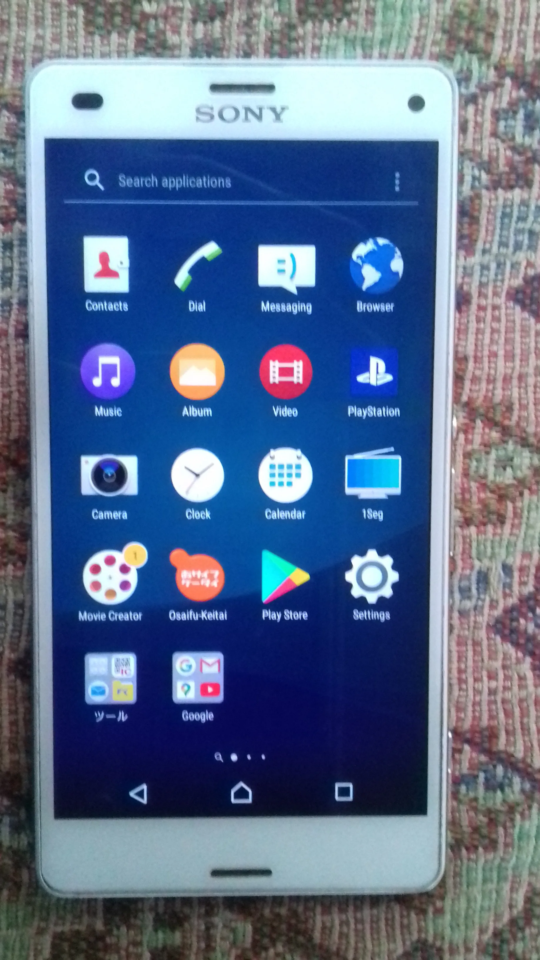 Selling Sony Xperia Z3 Compact SO-02G - photo 1