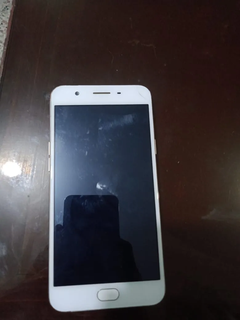 Oppo f1s 4/64 - photo 1