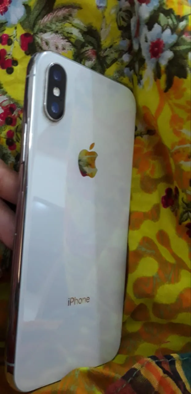 iphone X 64gb mint condition - photo 3
