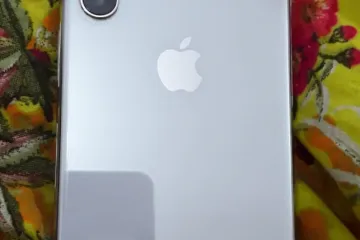 iphone X 64gb mint condition - Photos
