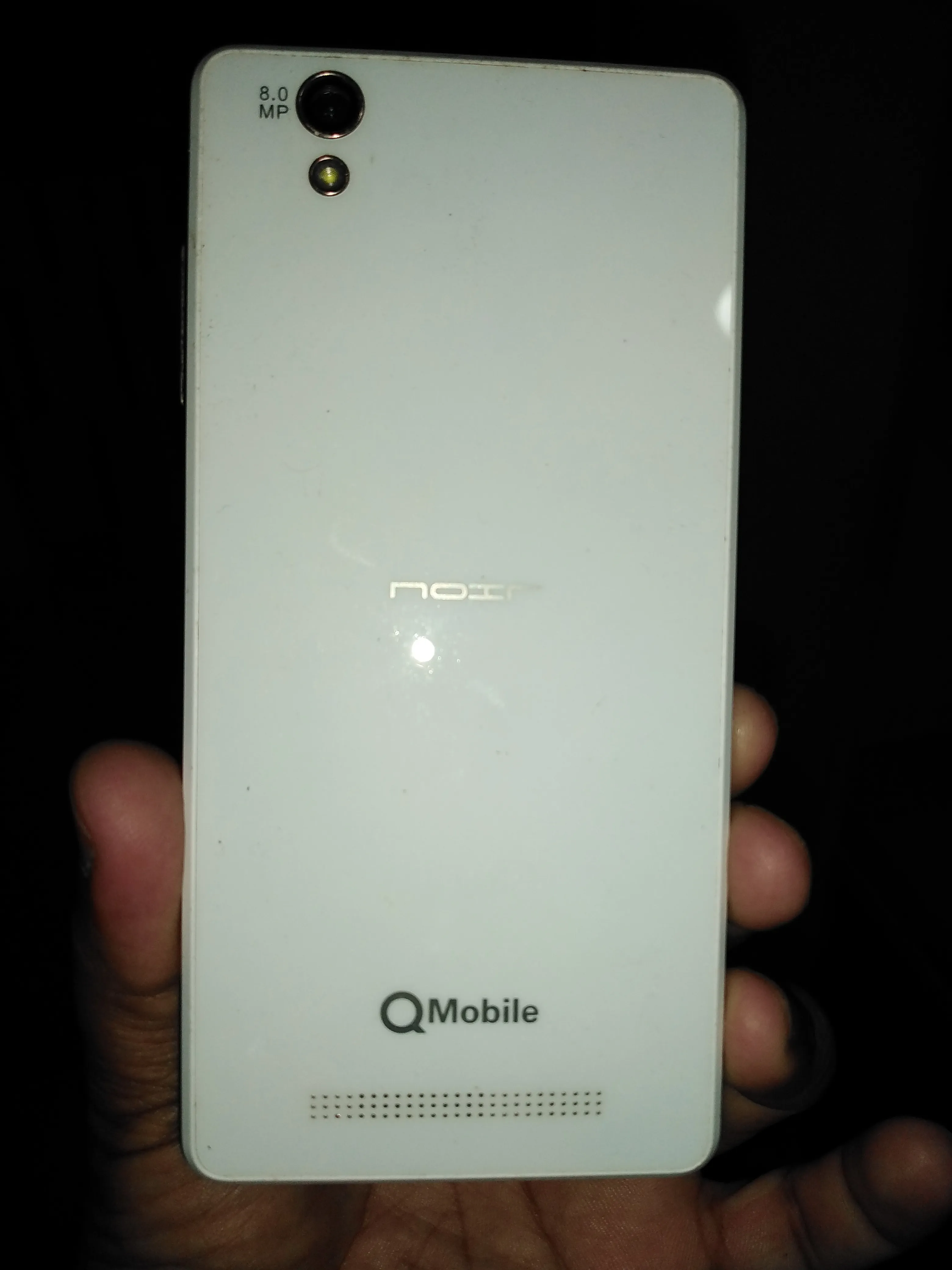 Q Mobile LT 700  (3GB Ram) - photo 1
